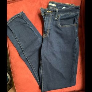FANTASTIC CONDITION Levi’s 721 High Rise Skinny